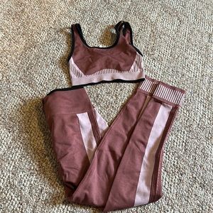 Fabletics seamless outfit